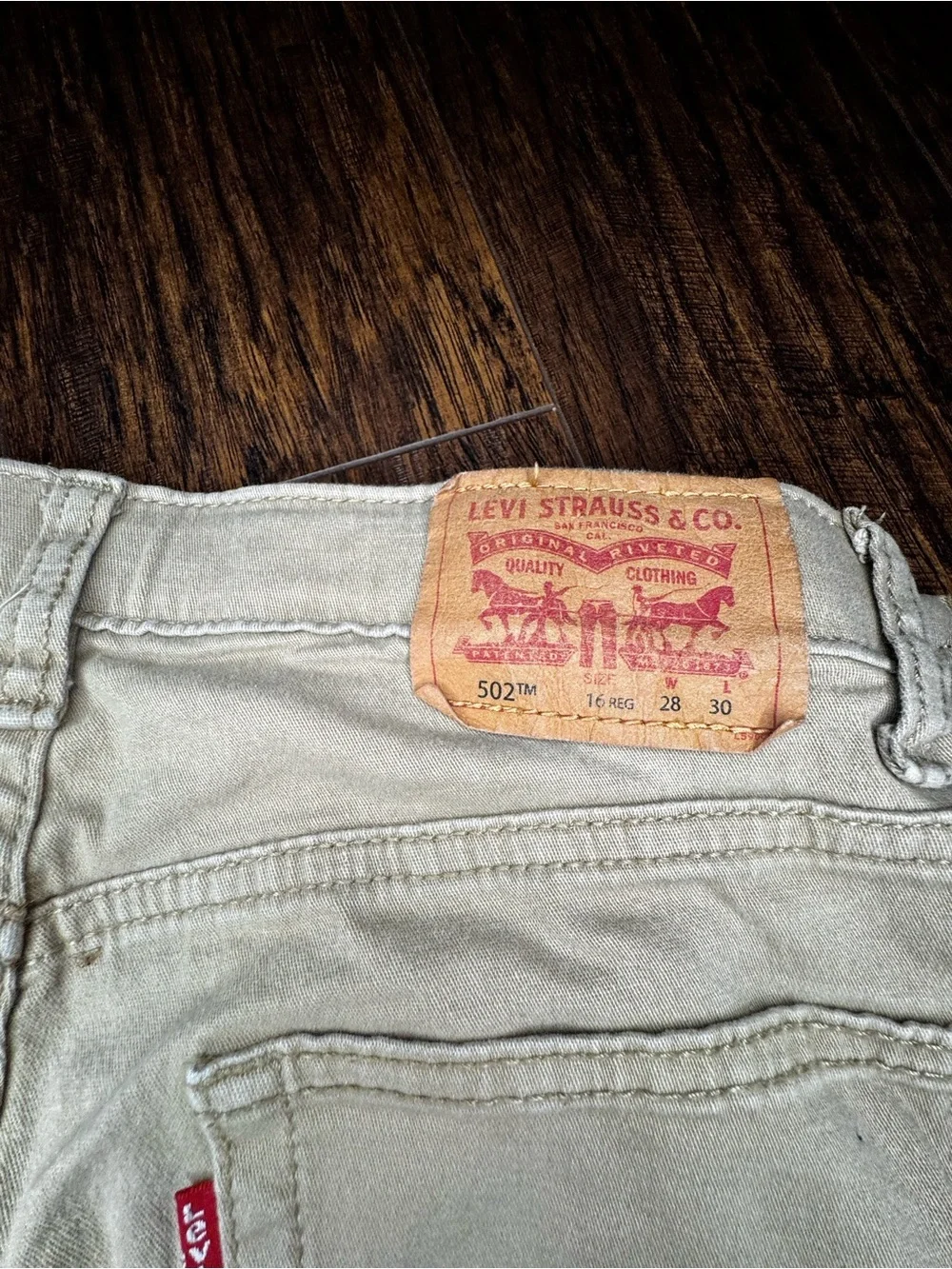5/$25 Levi's Khaki Casual Chino Pants with Red Waistband Detail size 16